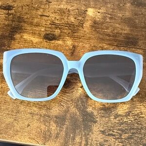 Parzin Elegant Light Blue Sunglasses